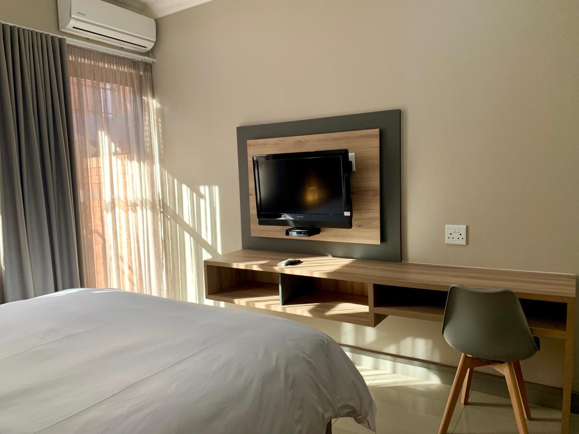 Hotel At Hatfield Apartments Pretoria Exterior foto